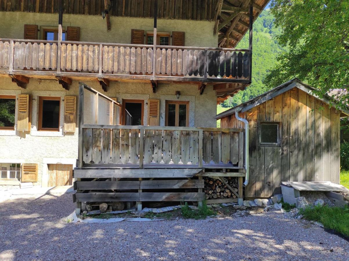 Appartement Dans Chalet 5 Chambres 130 M2 Centre Village Монрйон Екстер'єр фото