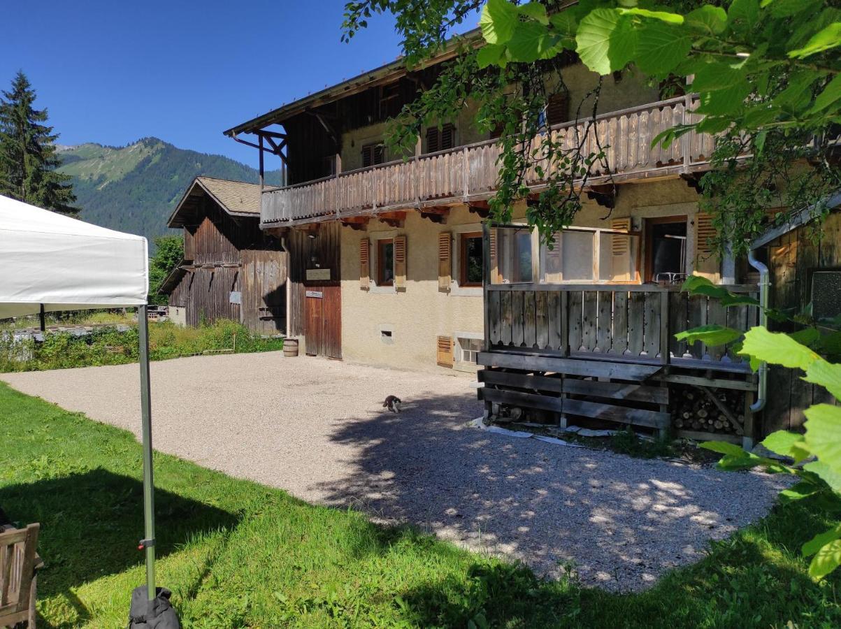 Appartement Dans Chalet 5 Chambres 130 M2 Centre Village Монрйон Екстер'єр фото