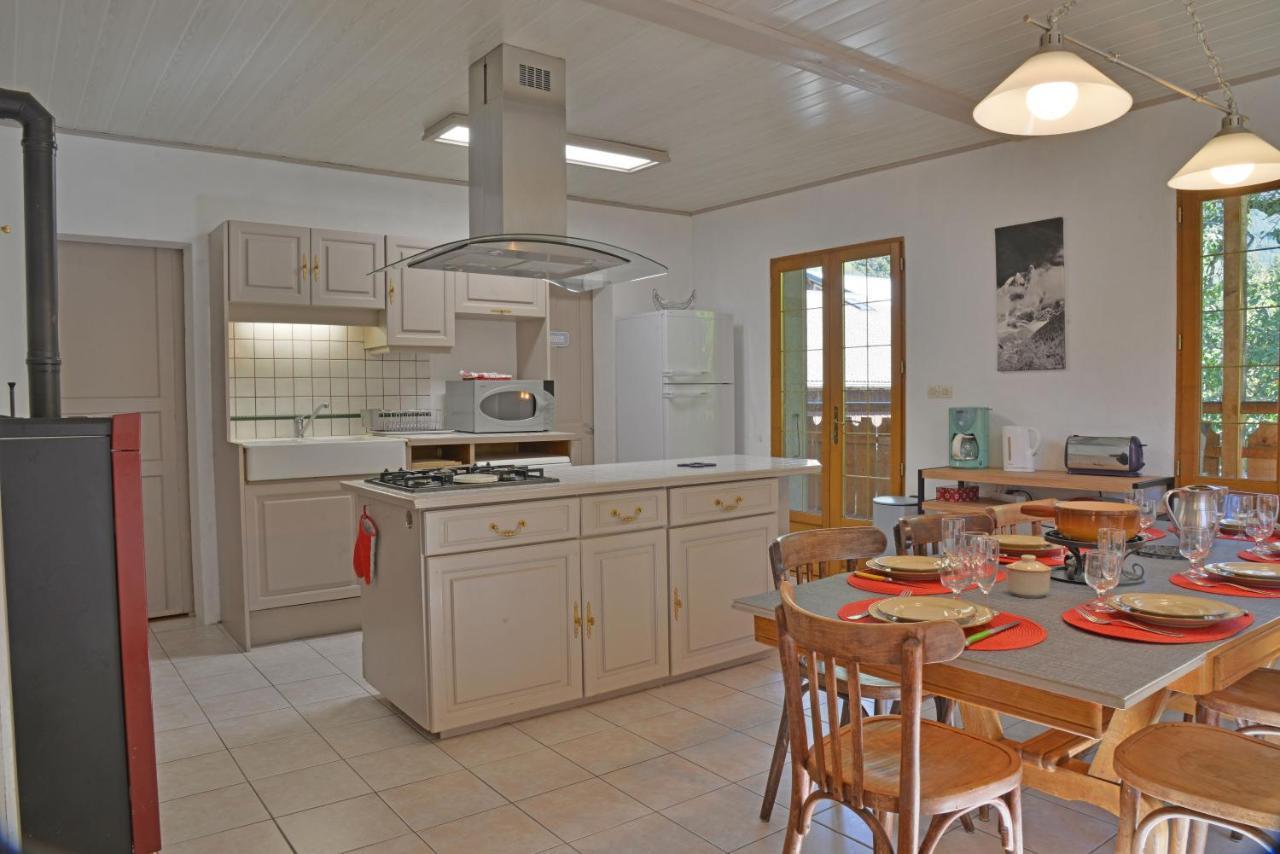 Appartement Dans Chalet 5 Chambres 130 M2 Centre Village Монрйон Екстер'єр фото